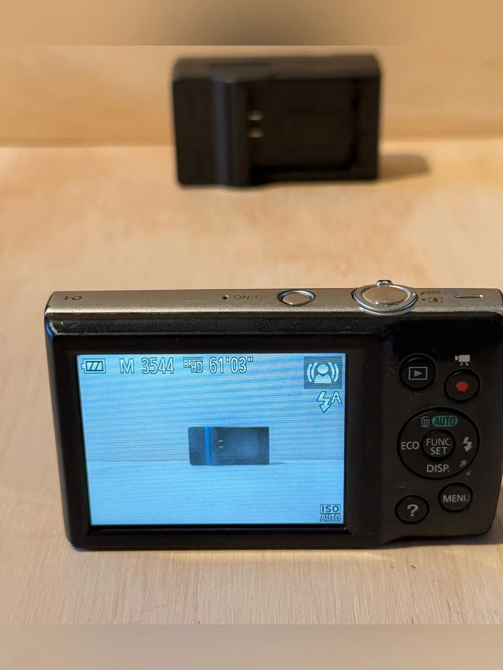 Canon powershot elph